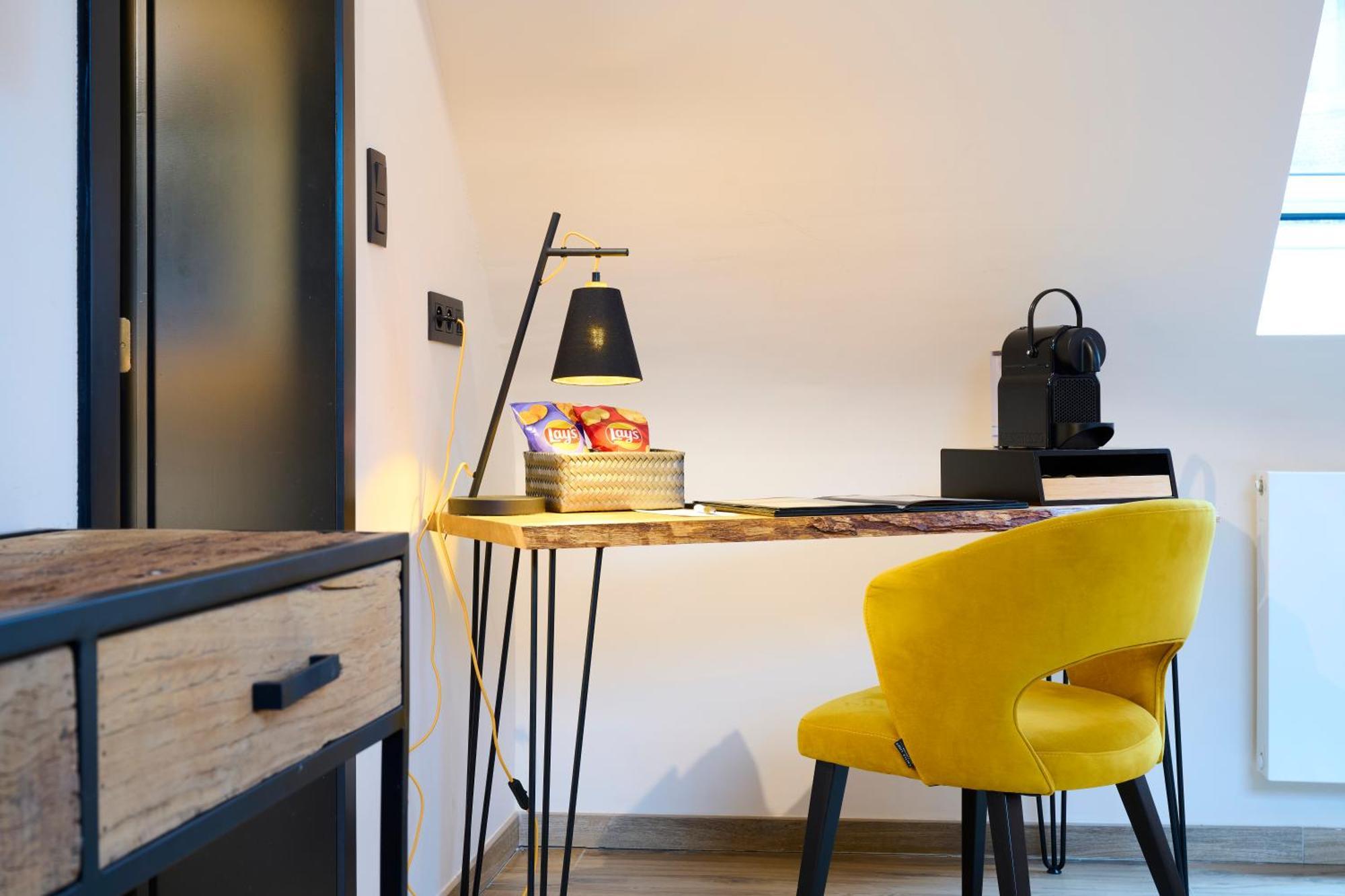Les Tanneurs Hotel Намюр Екстериор снимка