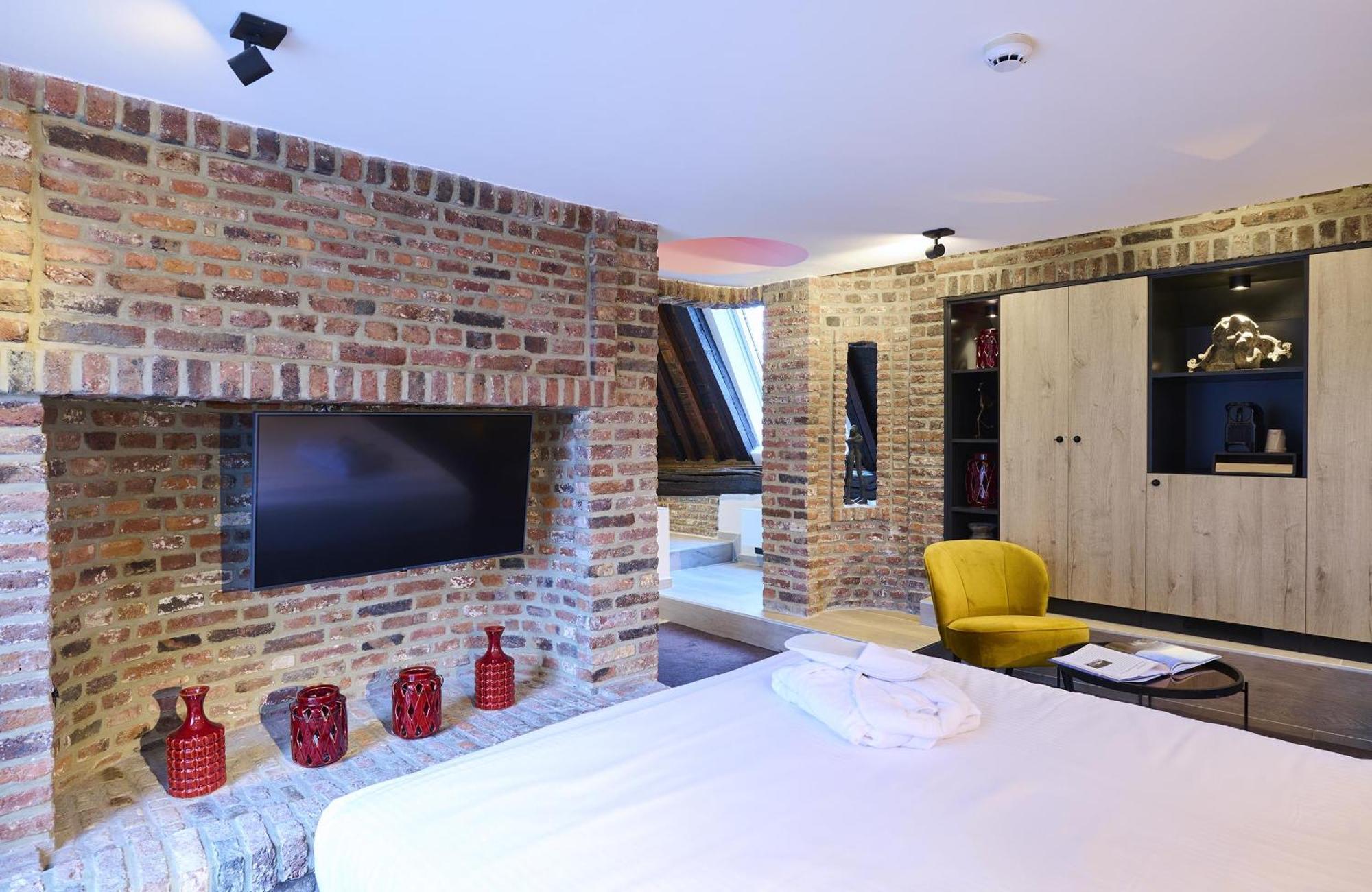 Les Tanneurs Hotel Намюр Екстериор снимка