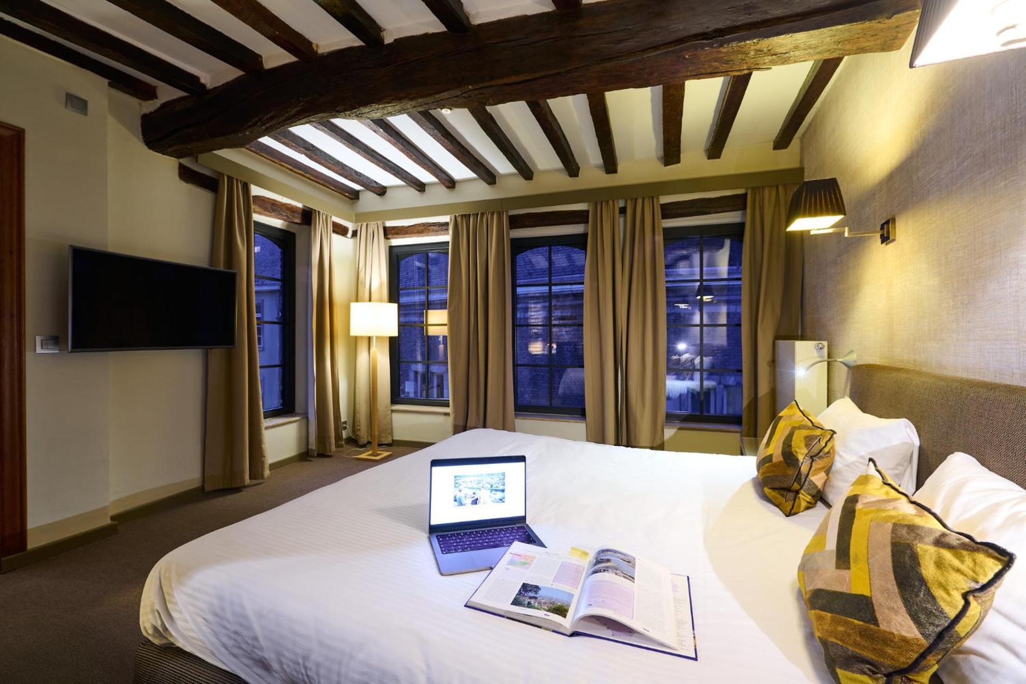 Les Tanneurs Hotel Намюр Екстериор снимка